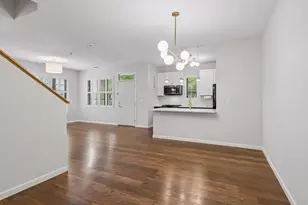 2566 Ellis Ave, Saint Paul, MN 55114 - Photo 6