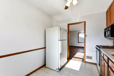 548 82nd Avenue NE, Spring Lake Park, MN 55432 - Photo 12