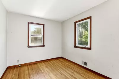 548 82nd Avenue NE, Spring Lake Park, MN 55432 - Photo 8
