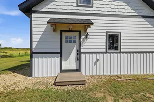 25522 Co Rd 60, Bovey, MN 55709 - Photo 6
