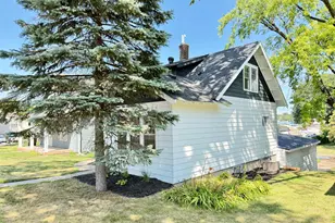 509 E Vernon Ave, Fergus Falls, MN 56537 - Photo 2