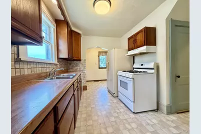 509 E Vernon Avenue, Fergus Falls, MN 56537 - Photo 12