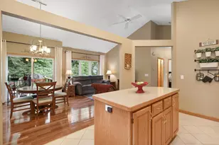18949 Embry Ave, Farmington, MN 55024 - Photo 4