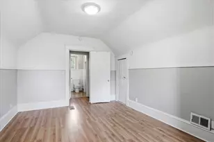 1565 7th St E, Saint Paul, MN 55106 - Photo 12