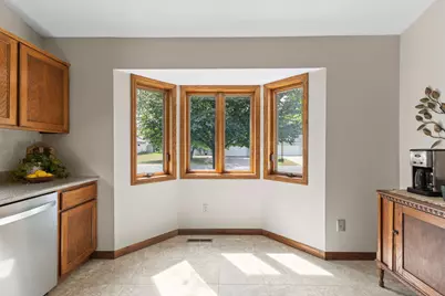 987 Kettle Creek Road, Eagan, MN 55123 - Photo 6
