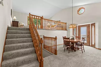 987 Kettle Creek Road, Eagan, MN 55123 - Photo 2