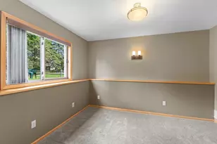 987 Kettle Creek Rd, Eagan, MN 55123 - Photo 26