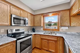 5113 19 1/2 Ave Ln NW, Rochester, MN 55901 - Photo 10