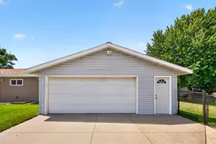 5113 19 1/2 Ave Ln NW, Rochester, MN 55901 - Photo 38