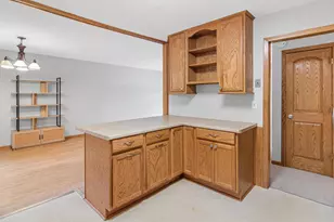 650 93rd St, Roberts, WI 54023 - Photo 10
