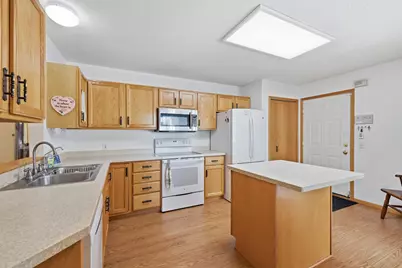 7490 Hinton Park Avenue S, Cottage Grove, MN 55016 - Photo 24