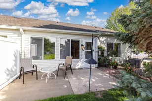 7490 Hinton Park Ave S, Cottage Grove, MN 55016 - Photo 8