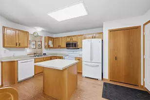 7490 Hinton Park Ave S, Cottage Grove, MN 55016 - Photo 26