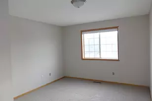13420 60th Pl N, Plymouth, MN 55446 - Photo 14