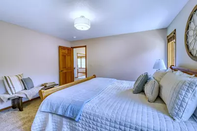 555 Queens Court, Moorhead, MN 56560 - Photo 36