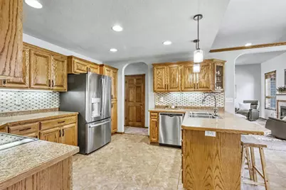 555 Queens Court, Moorhead, MN 56560 - Photo 18