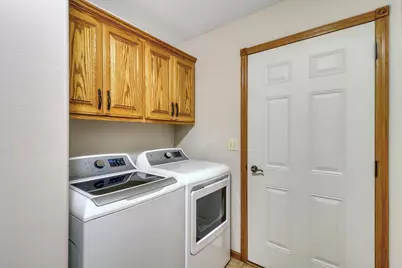 555 Queens Court, Moorhead, MN 56560 - Photo 32
