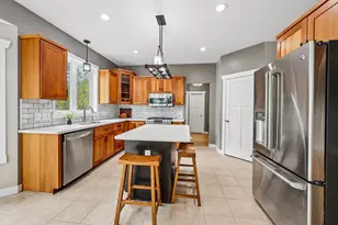 4798 Red Pine Ct, Eagan, MN 55123 - Photo 4