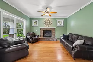 4798 Red Pine Ct, Eagan, MN 55123 - Photo 8
