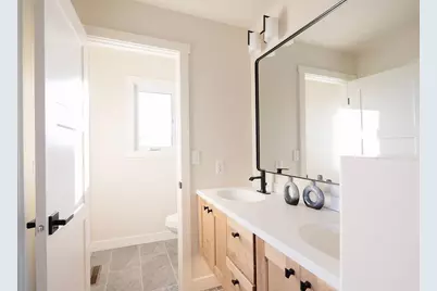 116 E Lakeview Drive, Silver Bay, MN 55614 - Photo 28