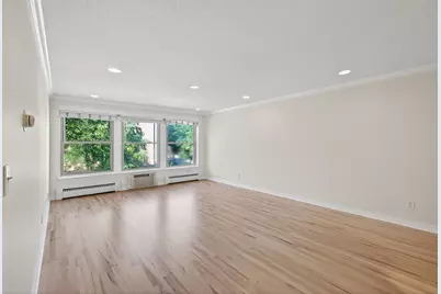 821 Douglas Avenue #204, Minneapolis, MN 55403 - Photo 4