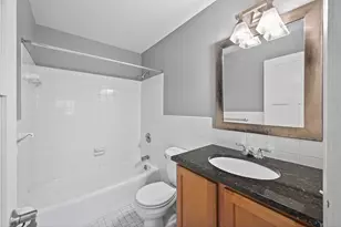 821 Douglas Ave, Minneapolis, MN 55403 - Photo 20