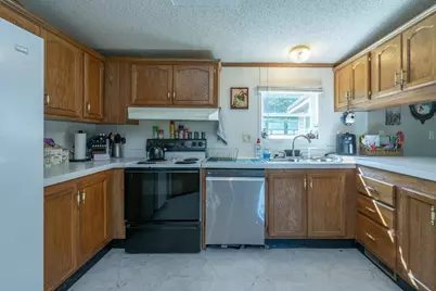 145 S 2nd Avenue, Warba, MN 55793 - Photo 8