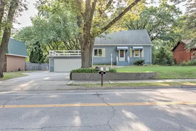 7846 Long Lake Road, Mounds View, MN 55112 - Photo 2