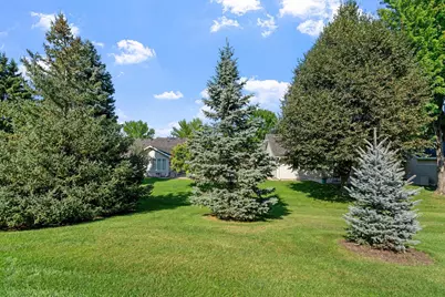 1050 Woodland Drive, Hastings, MN 55033 - Photo 10