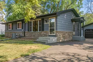 13629 Nagell Cir, Maple Grove, MN 55311 - Photo 2