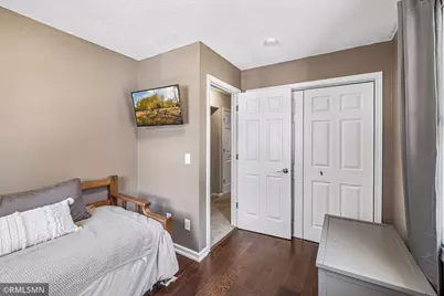 1440 Valley View Road, Chaska, MN 55318 - Photo 32