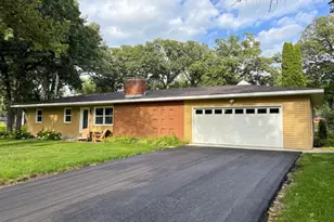 1427 Lori Ave, Detroit Lakes, MN 56501 - Photo 2
