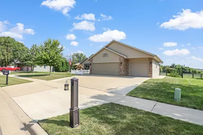 1905 Prairie Avenue SW, Faribault, MN 55021 - Photo 46