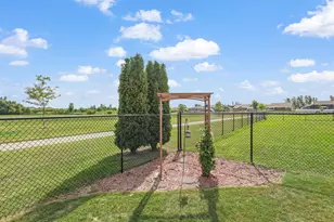 1905 Prairie Ave SW, Faribault, MN 55021 - Photo 52