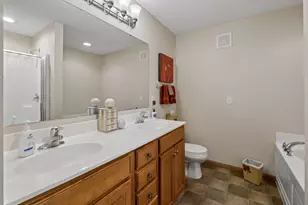 4570 Bulrush Blvd, Shakopee, MN 55379 - Photo 16
