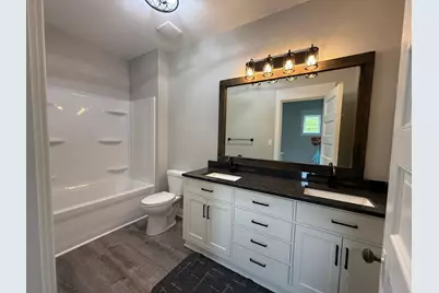 501 Forest Street, Kenyon, MN 55946 - Photo 28