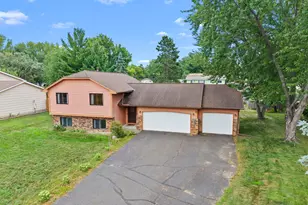 1266 129th Ln NE, Blaine, MN 55434 - Photo 2