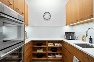 200 Park Ave, Minneapolis, MN 55415 - Photo 10