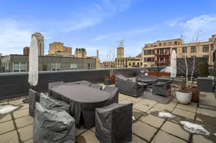 200 Park Ave, Minneapolis, MN 55415 - Photo 44