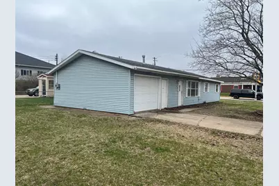 104 12th Avenue S, Onalaska, WI 54650 - Photo 2