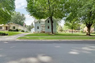110 2nd St SW, New Prague, MN 56071 - Photo 2