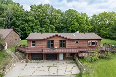 37849 Hillside Drive, Saint Peter, MN 56082 - Photo 2