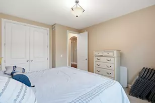 16588 E Lake Dr, Lakeville, MN 55044 - Photo 16