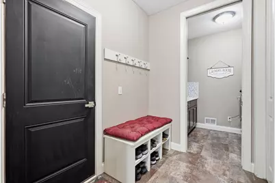 16588 E Lake Drive, Lakeville, MN 55044 - Photo 22