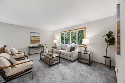 5700 Deer Trail E, Shoreview, MN 55126 - Photo 8
