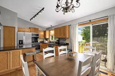4089 Pennsylvania Avenue, Eagan, MN 55123 - Photo 10
