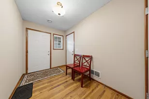18418 Lafayette Way, Lakeville, MN 55044 - Photo 6