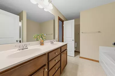 18418 Lafayette Way, Lakeville, MN 55044 - Photo 38