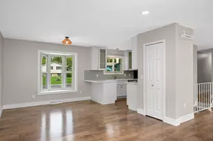 13712 E Wellington Crescent, Burnsville, MN 55337 - Photo 6