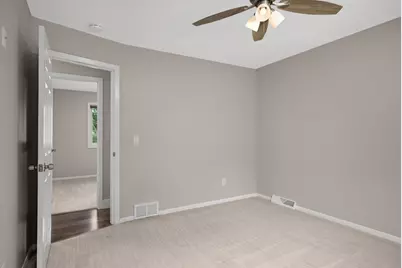13712 E Wellington Crescent, Burnsville, MN 55337 - Photo 14